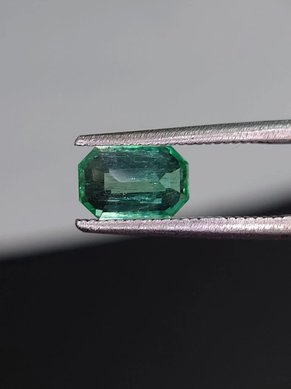 0.92ct Natural emerald from Panjshir Afghanistan — view 3